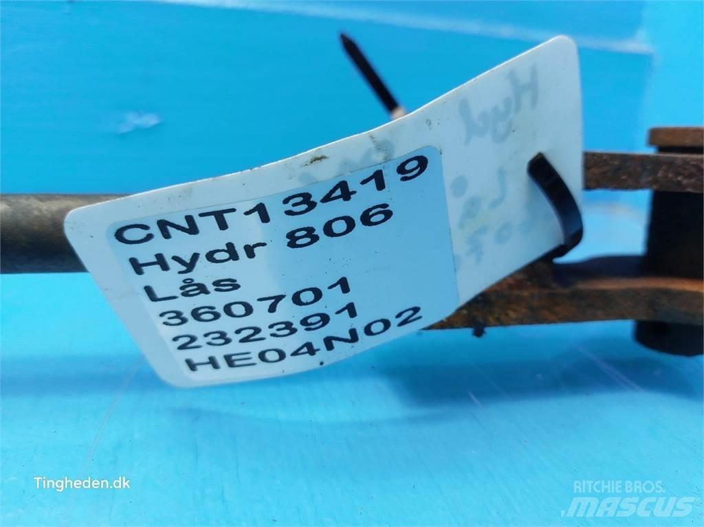 Hydrema 806 Экскаваторные стрелы