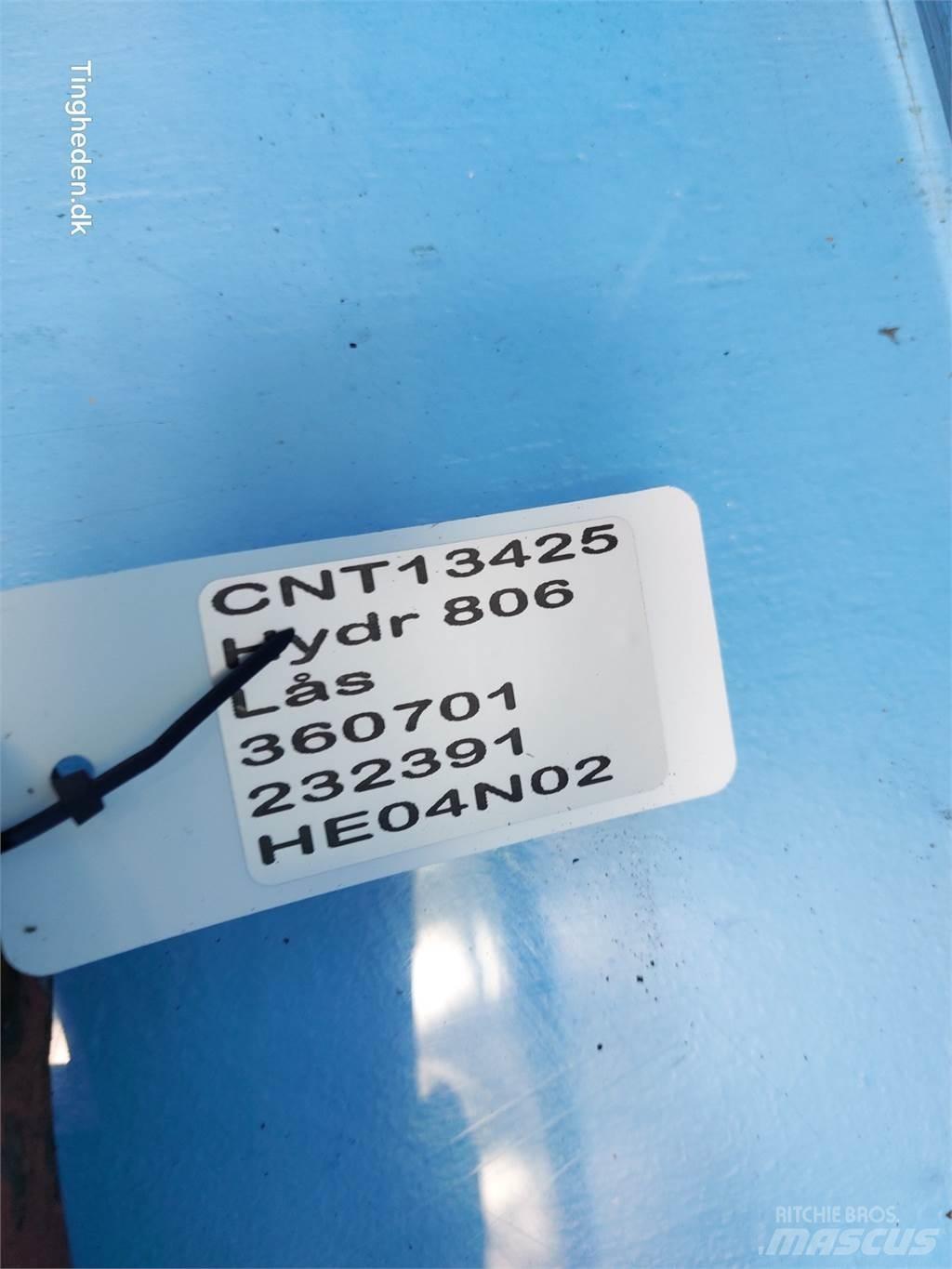 Hydrema 806 Экскаваторные стрелы