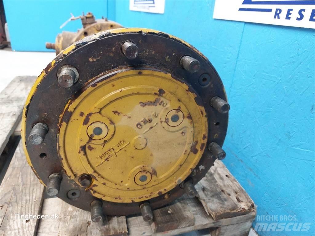 Hydrema 906 Оси