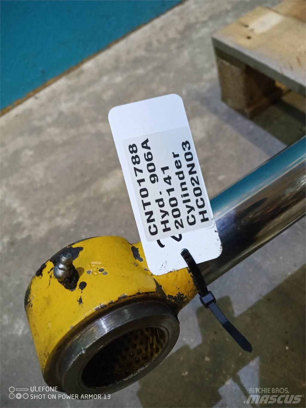 Hydrema 906A Экскаваторные стрелы