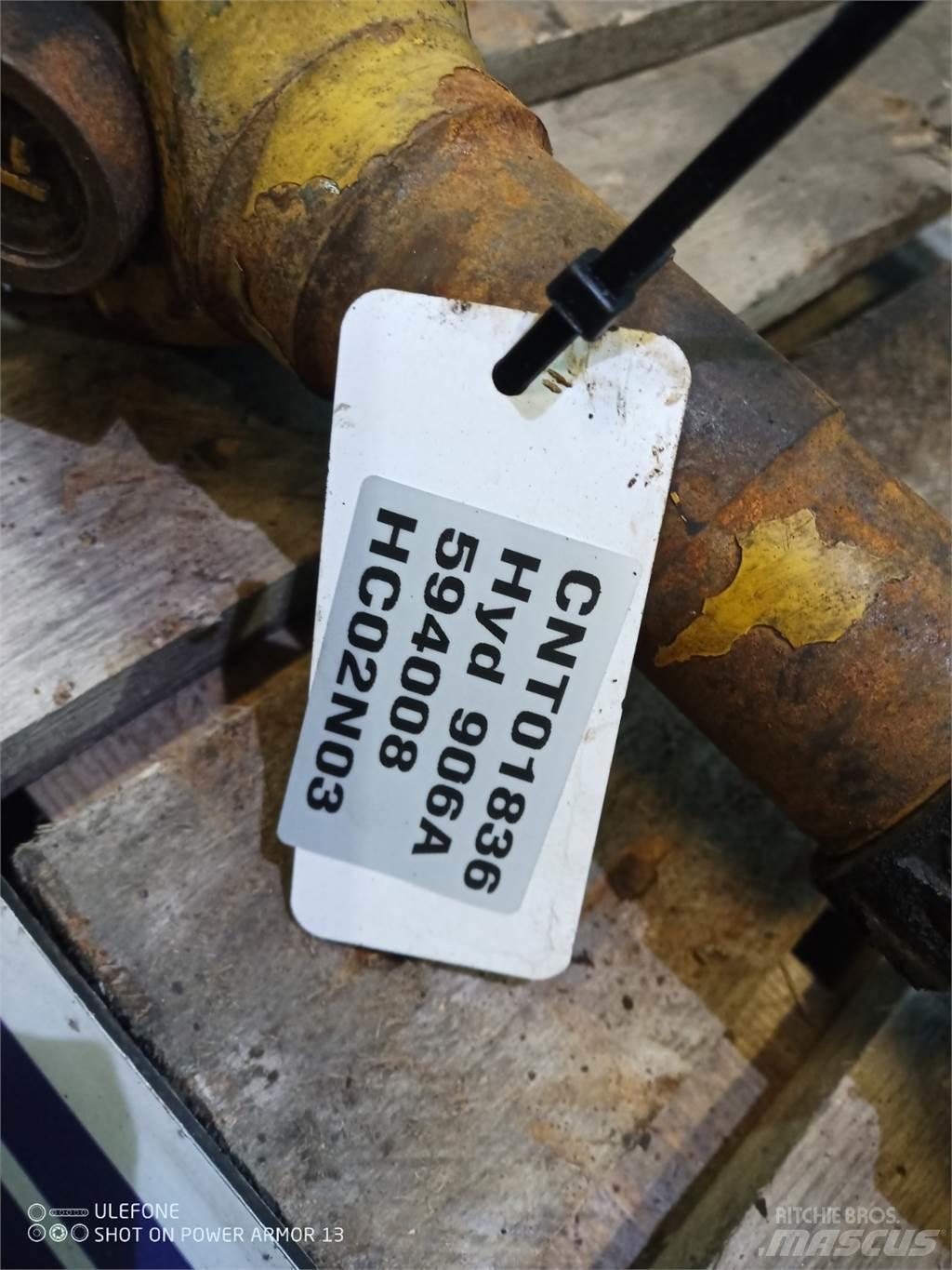Hydrema 906A Оси