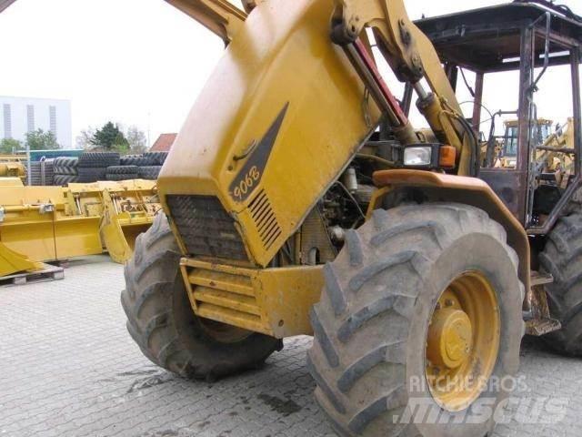 Hydrema 906B Экскаваторы-погрузчики