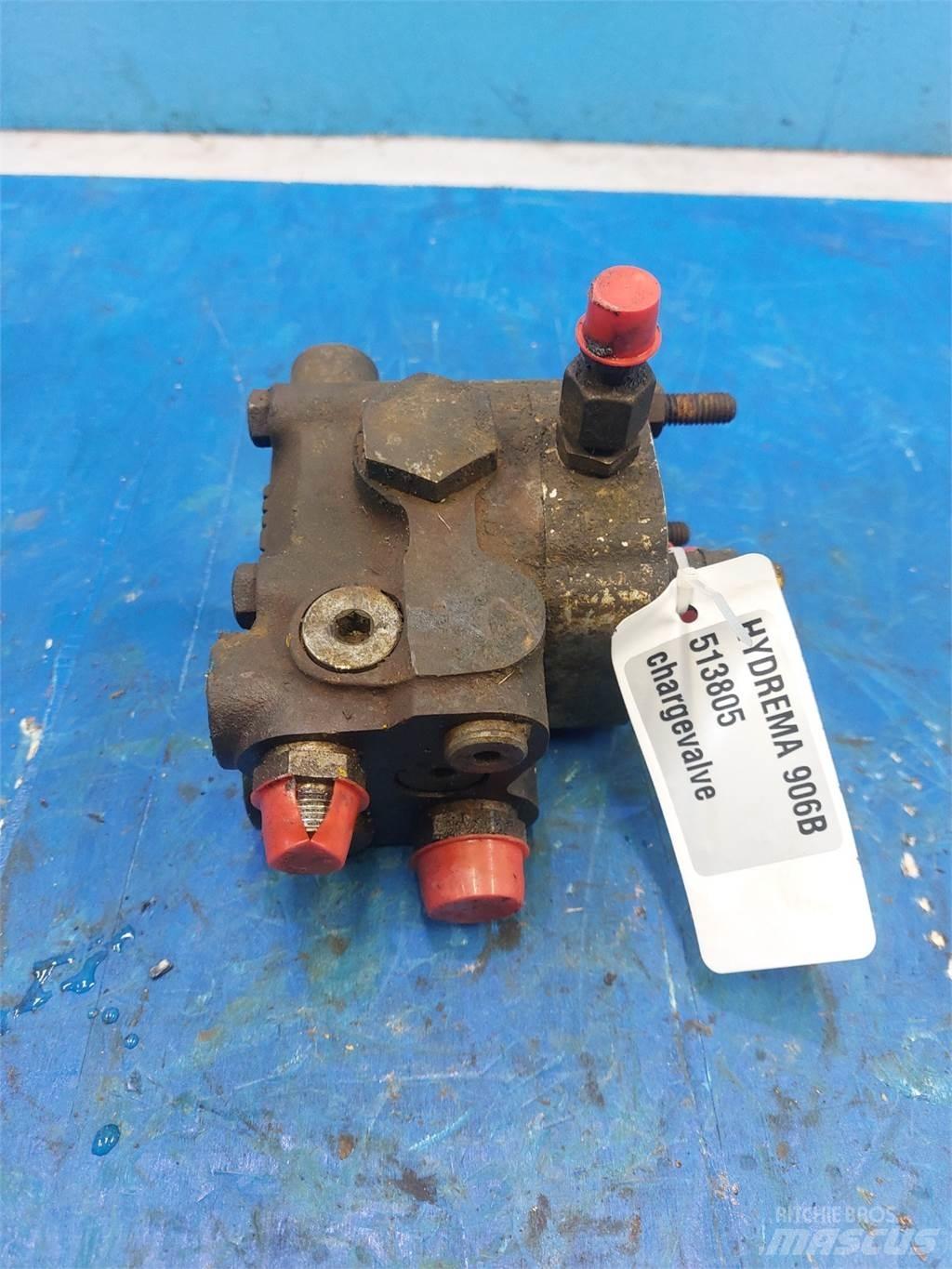 Hydrema 906B Гидравлическая система