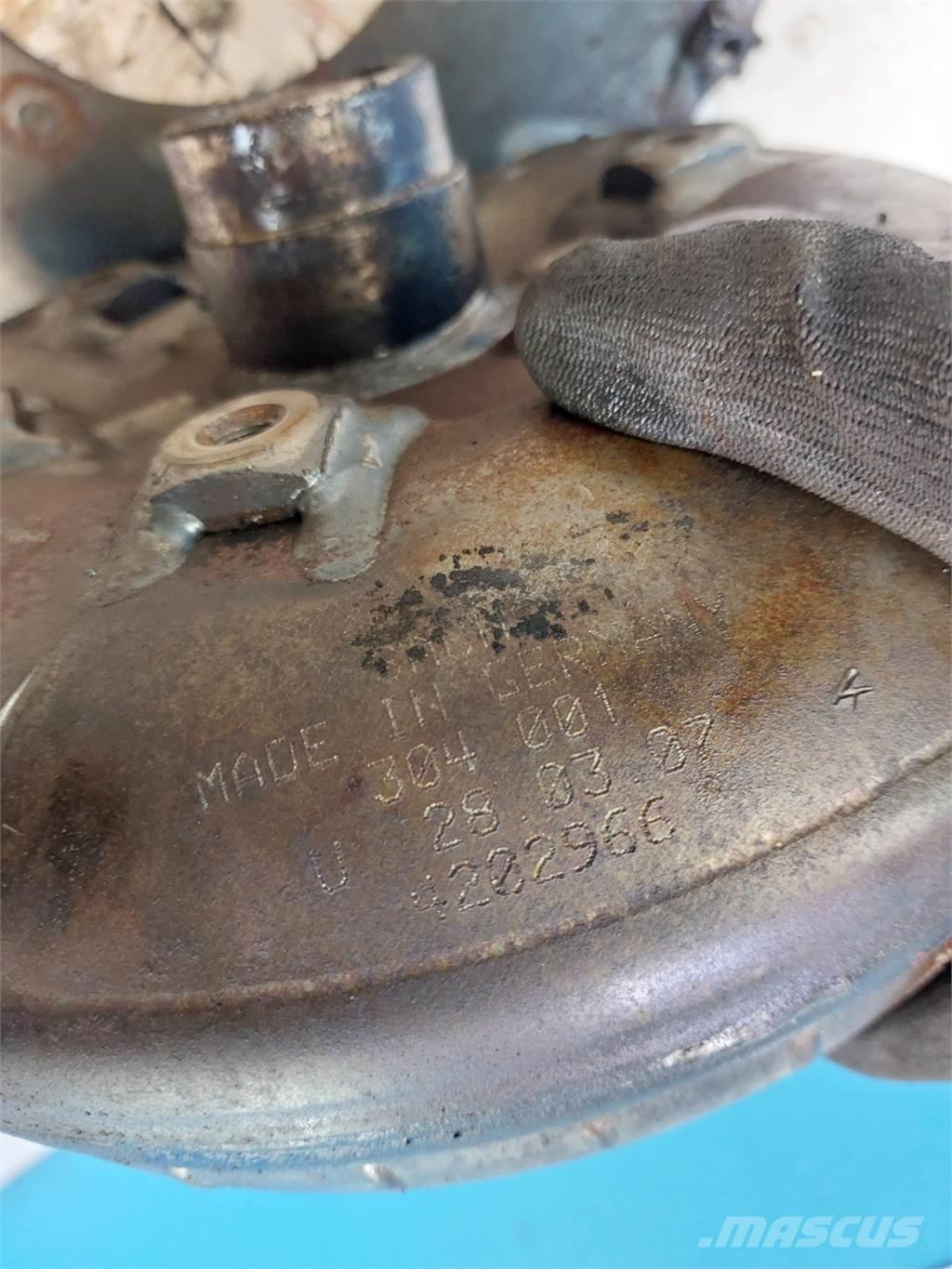 Hydrema 906B Трансмиссии и КПП