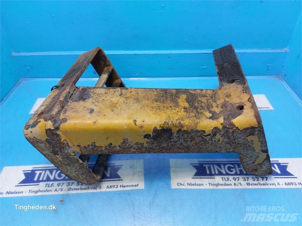 Hydrema 906B Просеивающие ковши