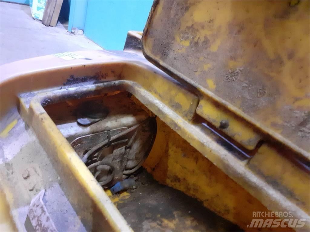 Hydrema 906C Просеивающие ковши