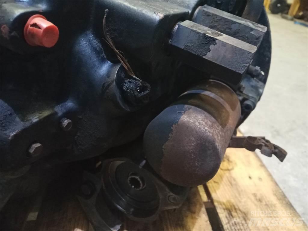 Hydrema 906C Трансмиссии и КПП