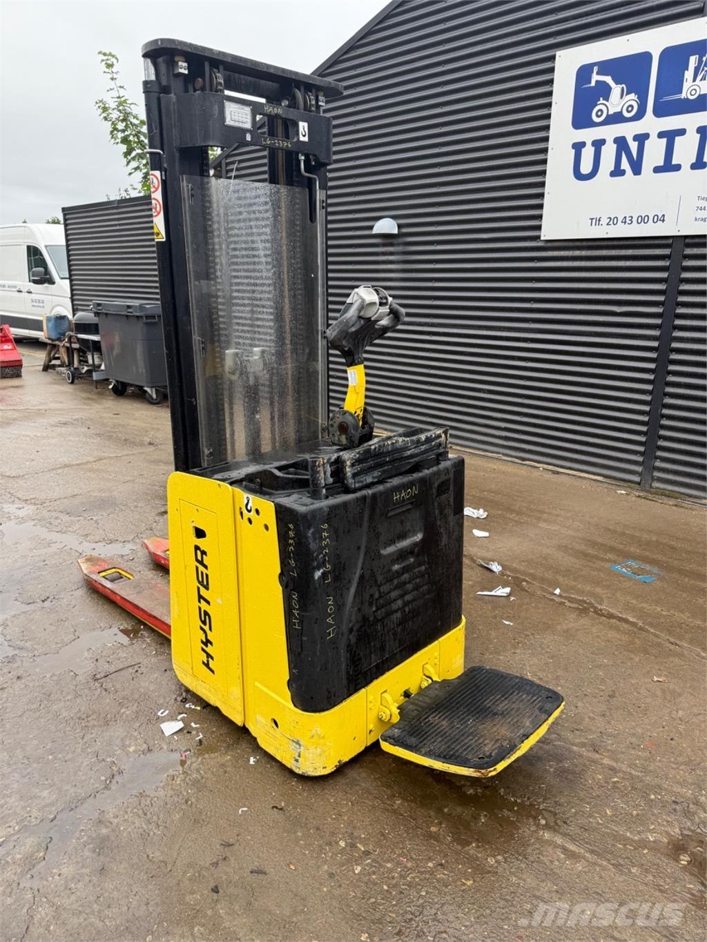 Hyster S1.5 Ручные штабелёры