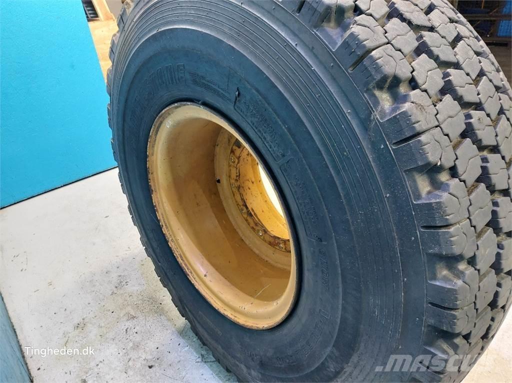 JCB 25 20.5R25 Шины и колёса