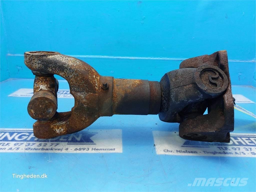 JCB 4CX Оси