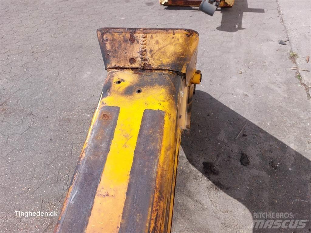 JCB 531-70 Боны и ковши