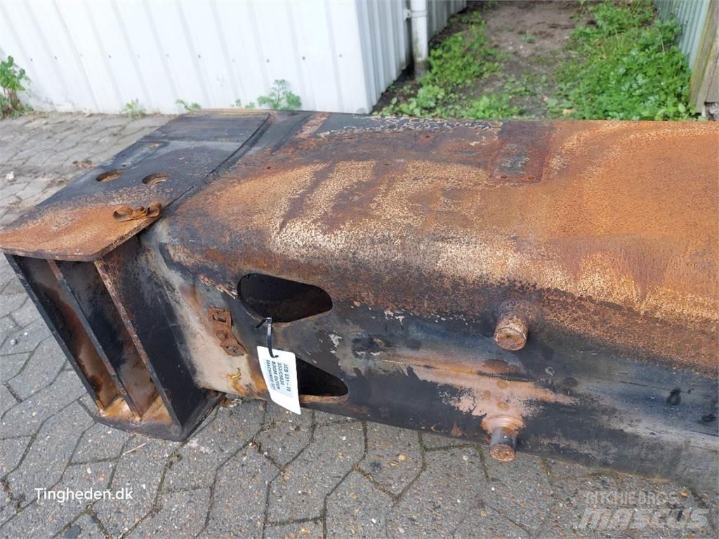JCB 531-70 Боны и ковши