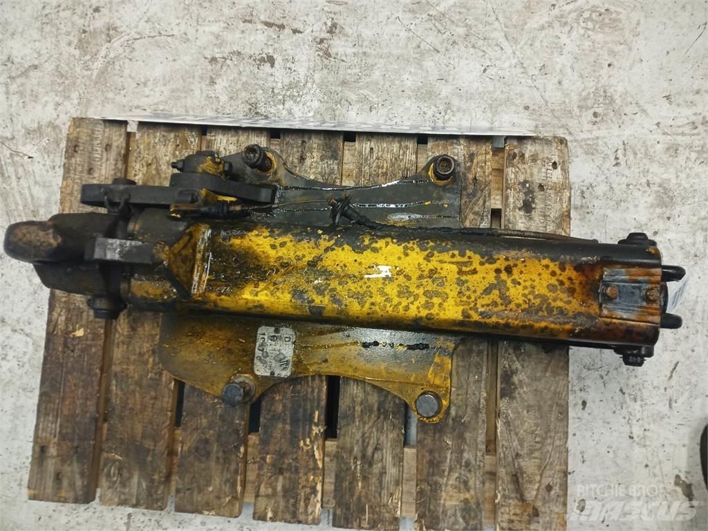JCB 536-70 Квик-каплеры