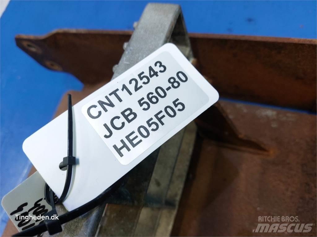 JCB 560-80 Кабины и интерьер