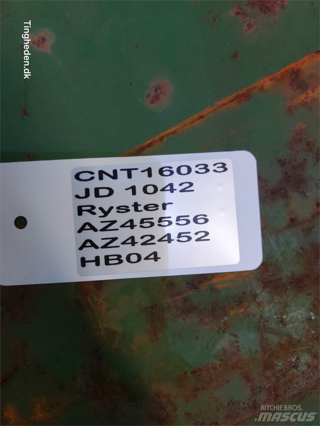 John Deere 1042 Компоненты для зерноуборочных комбайнов