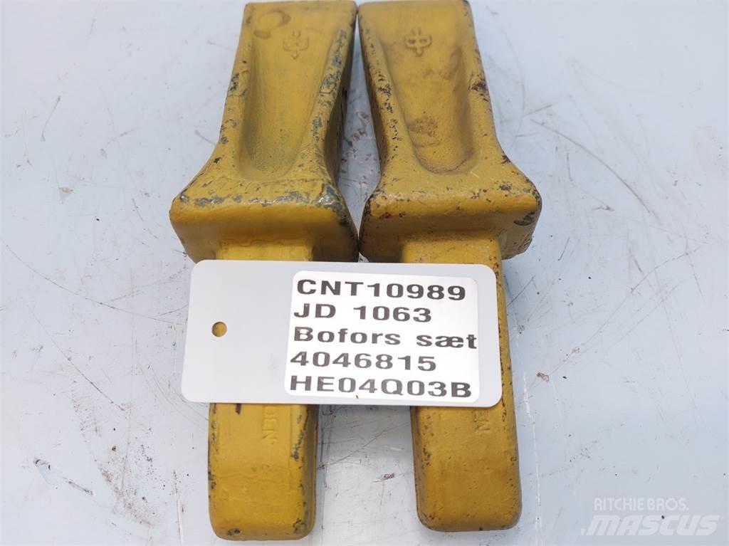 John Deere 1063 Ковши