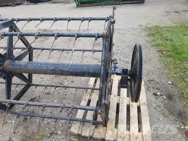 John Deere 1065 Компоненты для зерноуборочных комбайнов