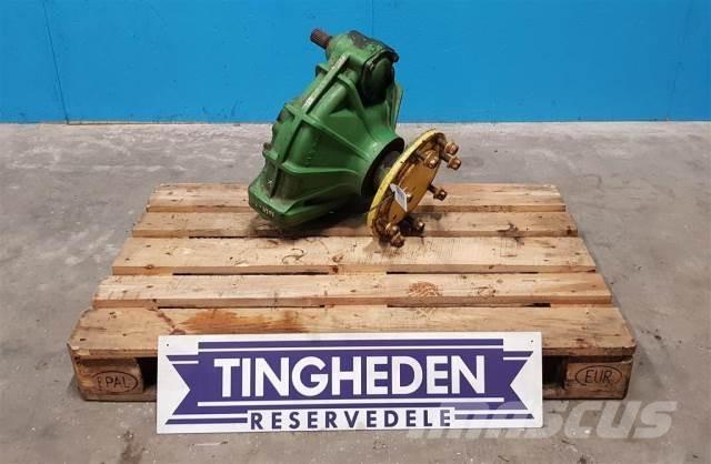 John Deere 1065 Компоненты для зерноуборочных комбайнов