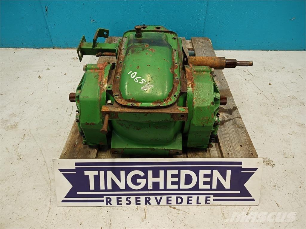 John Deere 1065 Трансмиссии