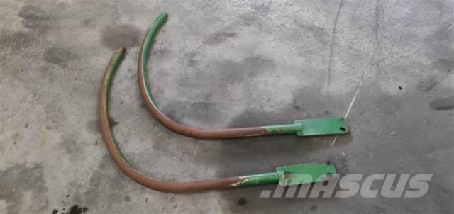 John Deere 1075 Компоненты для зерноуборочных комбайнов