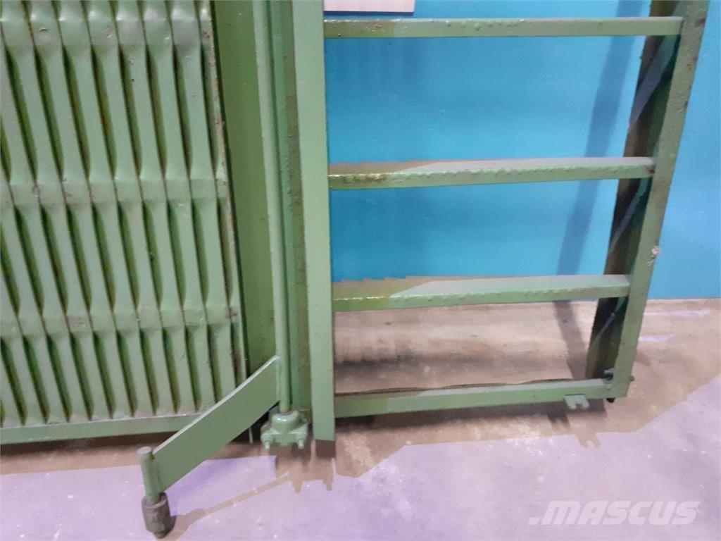 John Deere 1075 Компоненты для зерноуборочных комбайнов