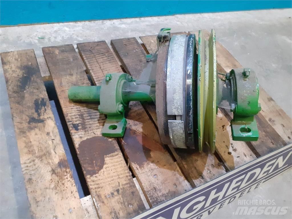 John Deere 1075 Компоненты для зерноуборочных комбайнов