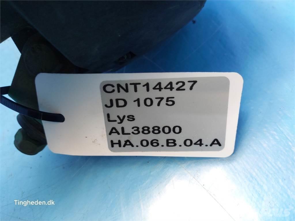 John Deere 1075 Электронные блоки