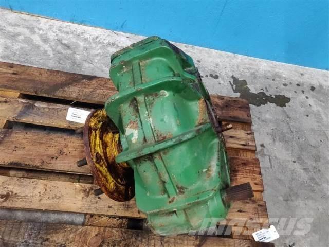 John Deere 1085 Компоненты для зерноуборочных комбайнов