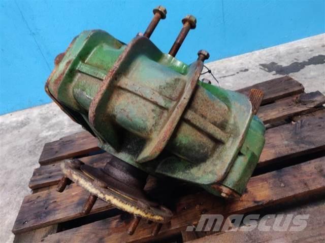 John Deere 1085 Компоненты для зерноуборочных комбайнов