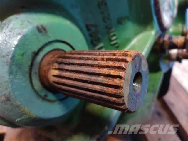 John Deere 1085 Компоненты для зерноуборочных комбайнов