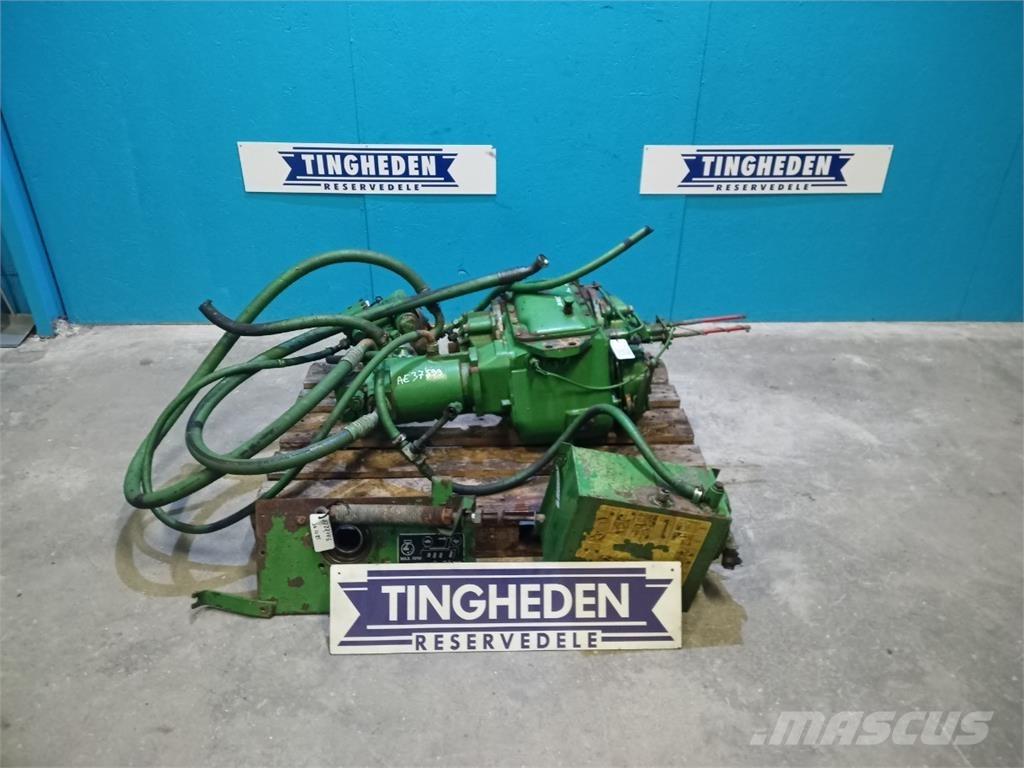 John Deere 1085 Трансмиссии