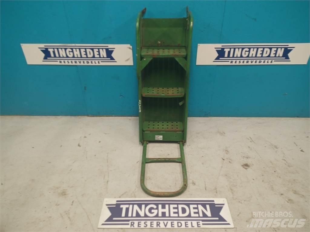 John Deere 1085 Сельхозтехника - Другие