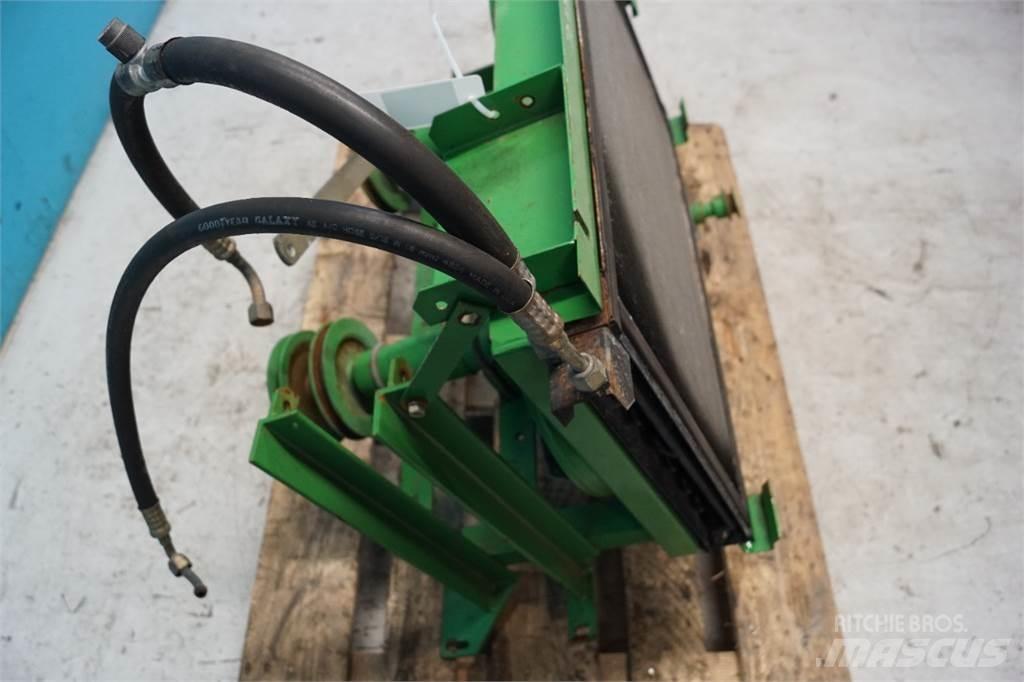 John Deere 1170 Радиаторы