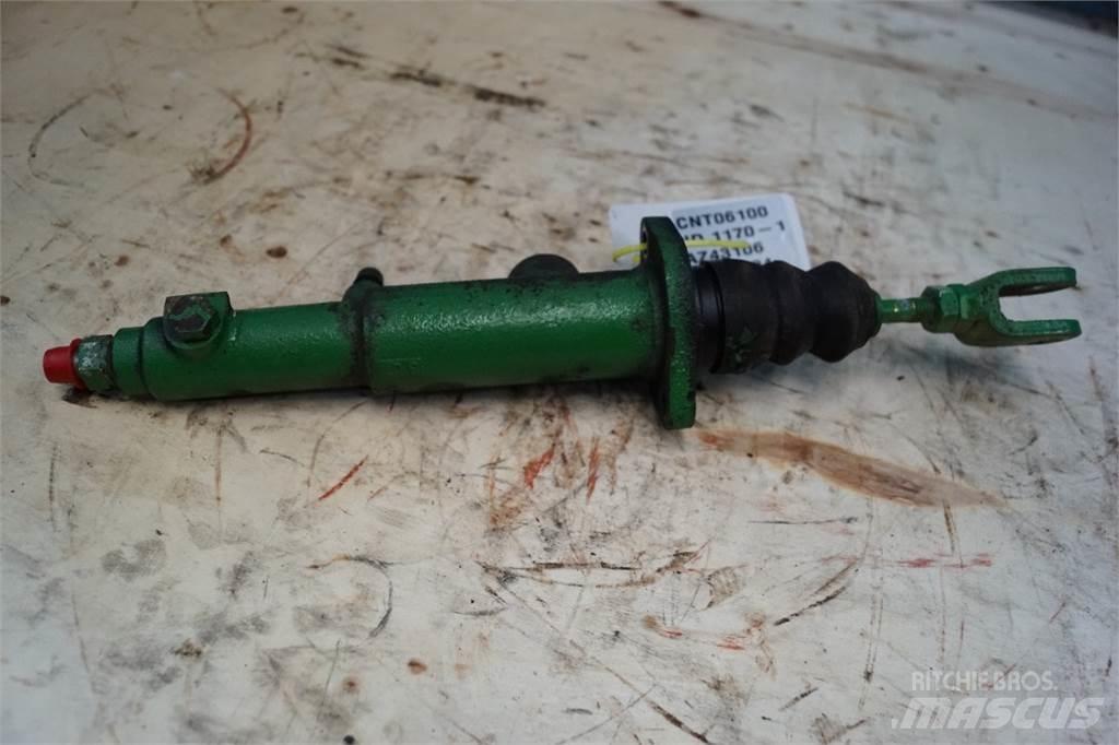 John Deere 1170 Детали гидравлической системы