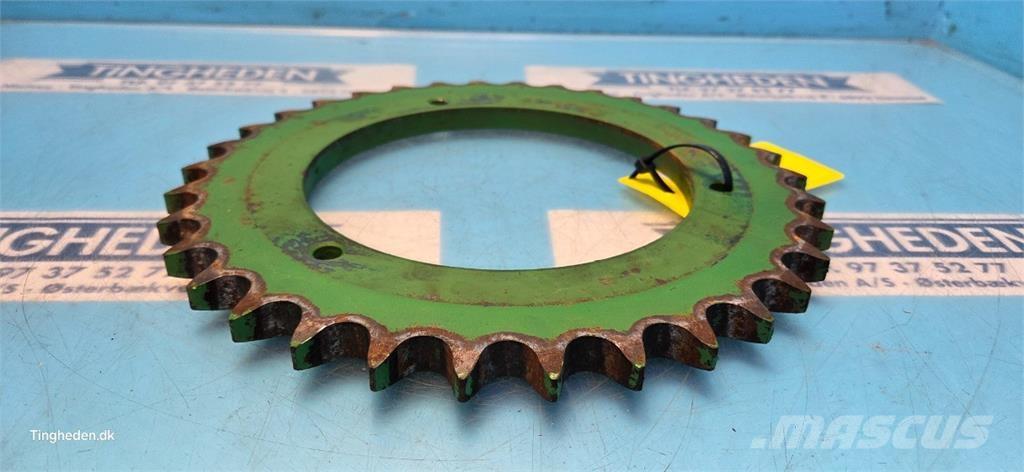 John Deere 1170 Сельхозтехника - Другие