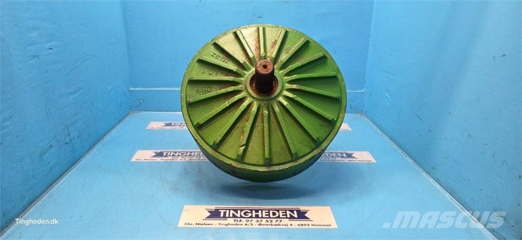 John Deere 1170 Трансмиссии