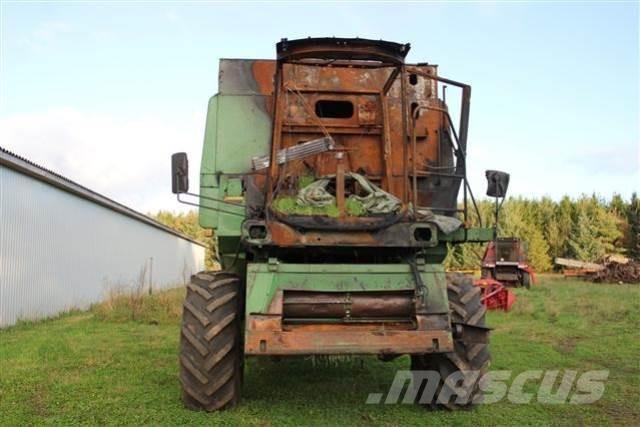 John Deere 1177 Зерноуборочные комбайны