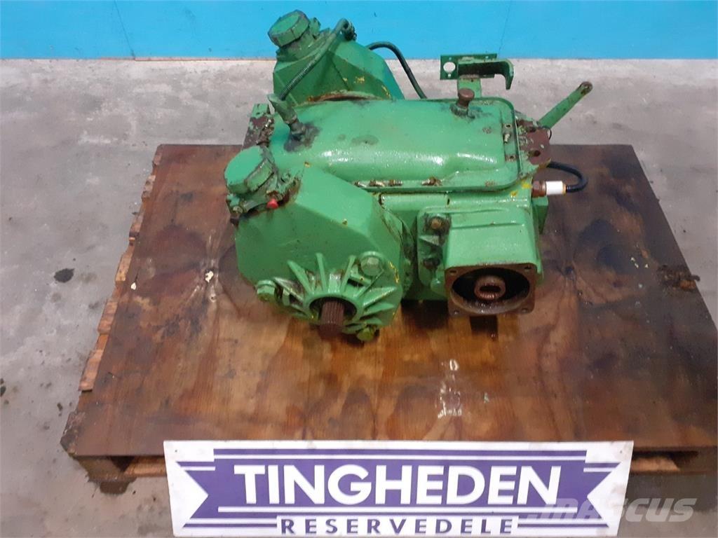 John Deere 1177 Трансмиссии