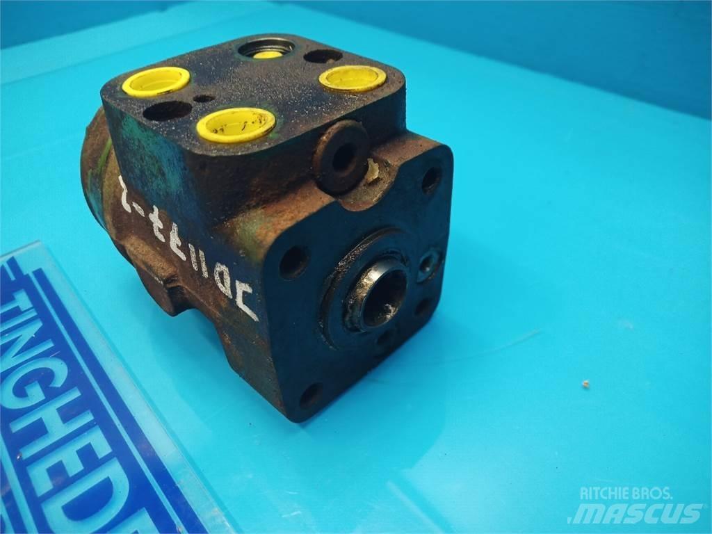 John Deere 1177 Детали гидравлической системы