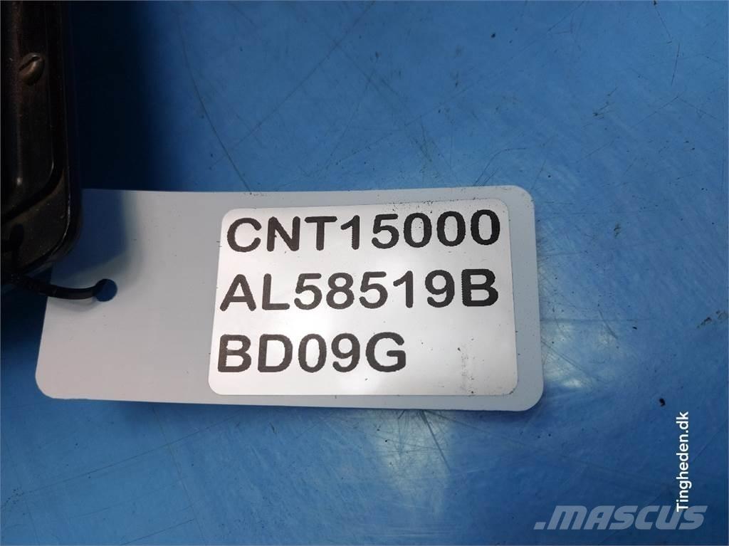 John Deere 1550 Кабины