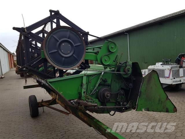 John Deere 16 Компоненты для зерноуборочных комбайнов