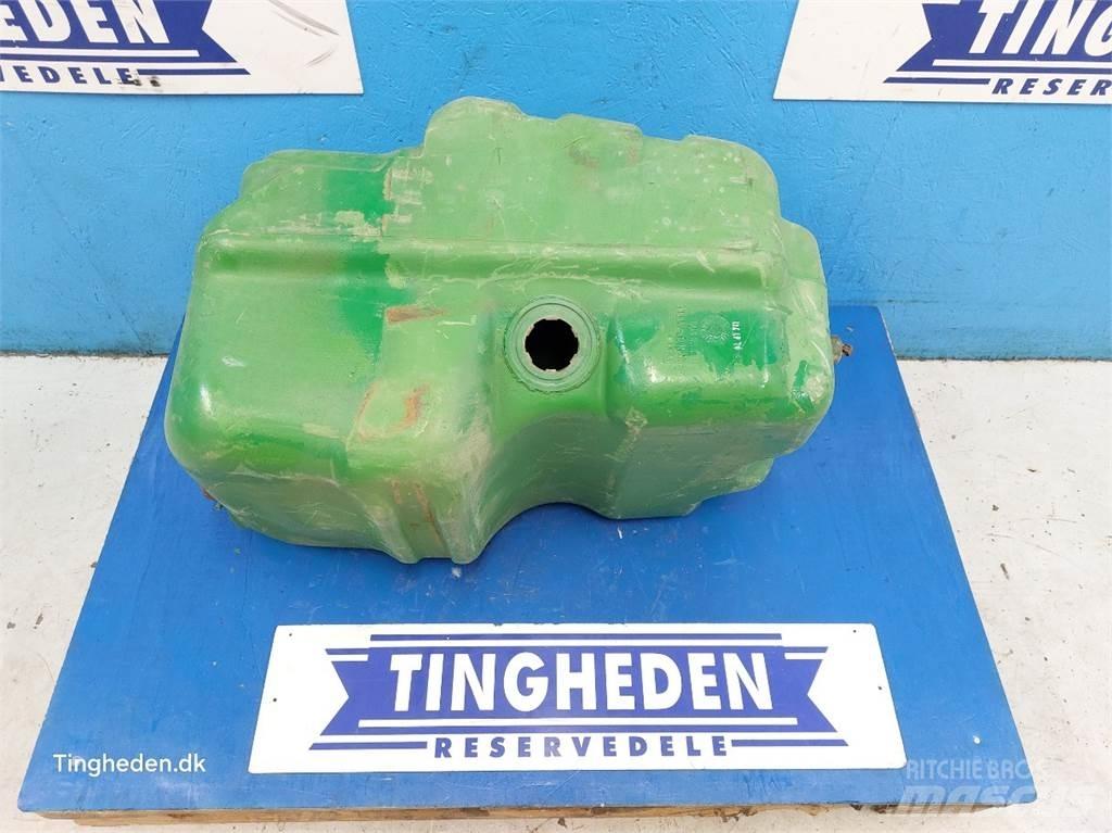 John Deere 1640 Навесное оборудование и запчасти