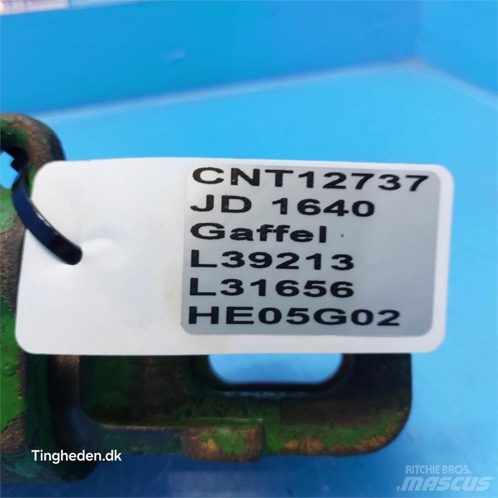 John Deere 1640 Навесное оборудование и запчасти