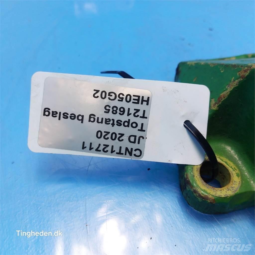 John Deere 2020 Навесное оборудование и запчасти