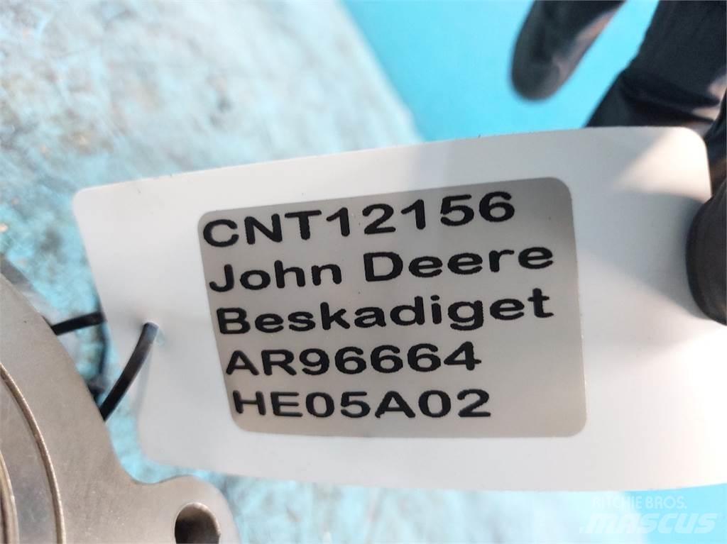 John Deere 2030 Двигатели