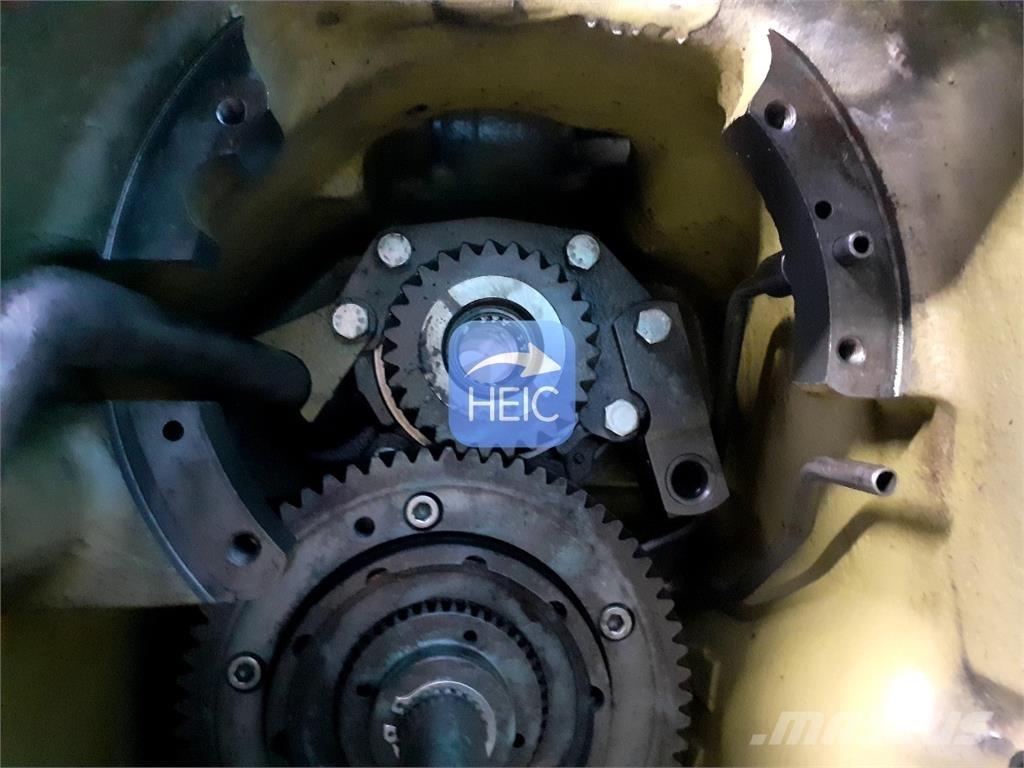 John Deere 2040 Трансмиссии