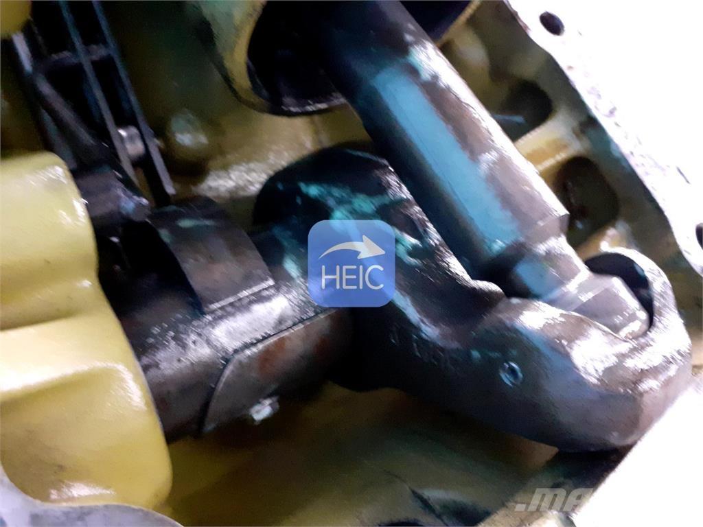 John Deere 2040 Навесное оборудование и запчасти