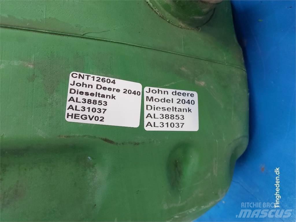 John Deere 2040 Навесное оборудование и запчасти