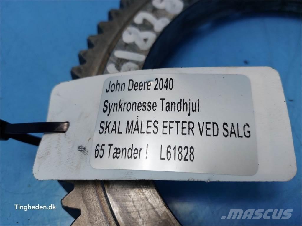 John Deere 2040 Трансмиссии