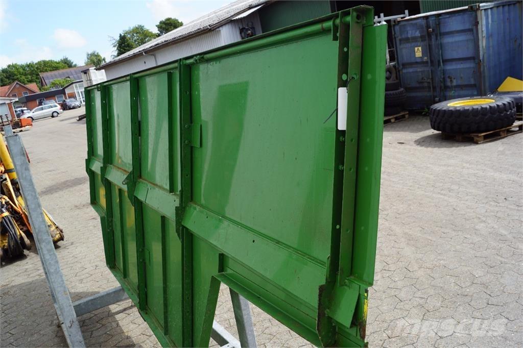 John Deere 2054 Сельхозтехника - Другие